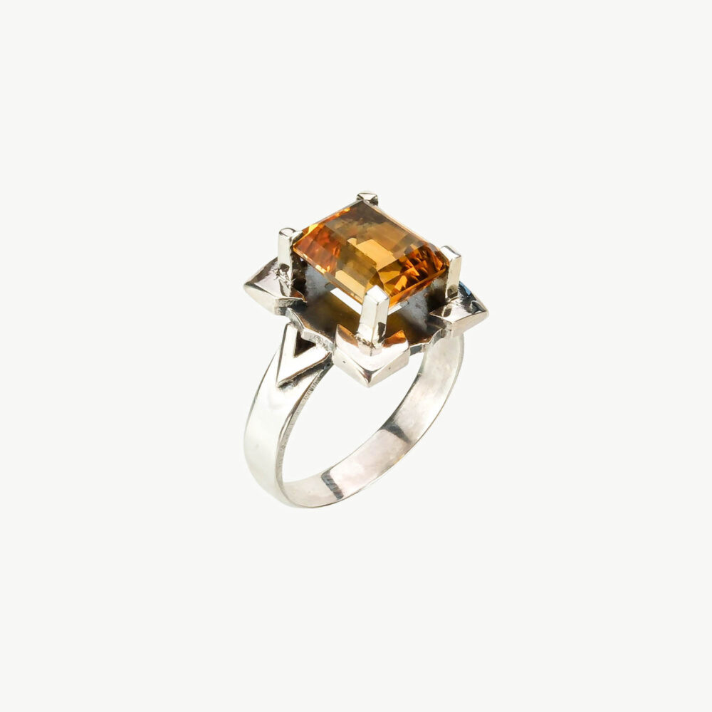 Anillo artesanal unisex de plata de ley 925 con piedra de citrino amarillo genuina