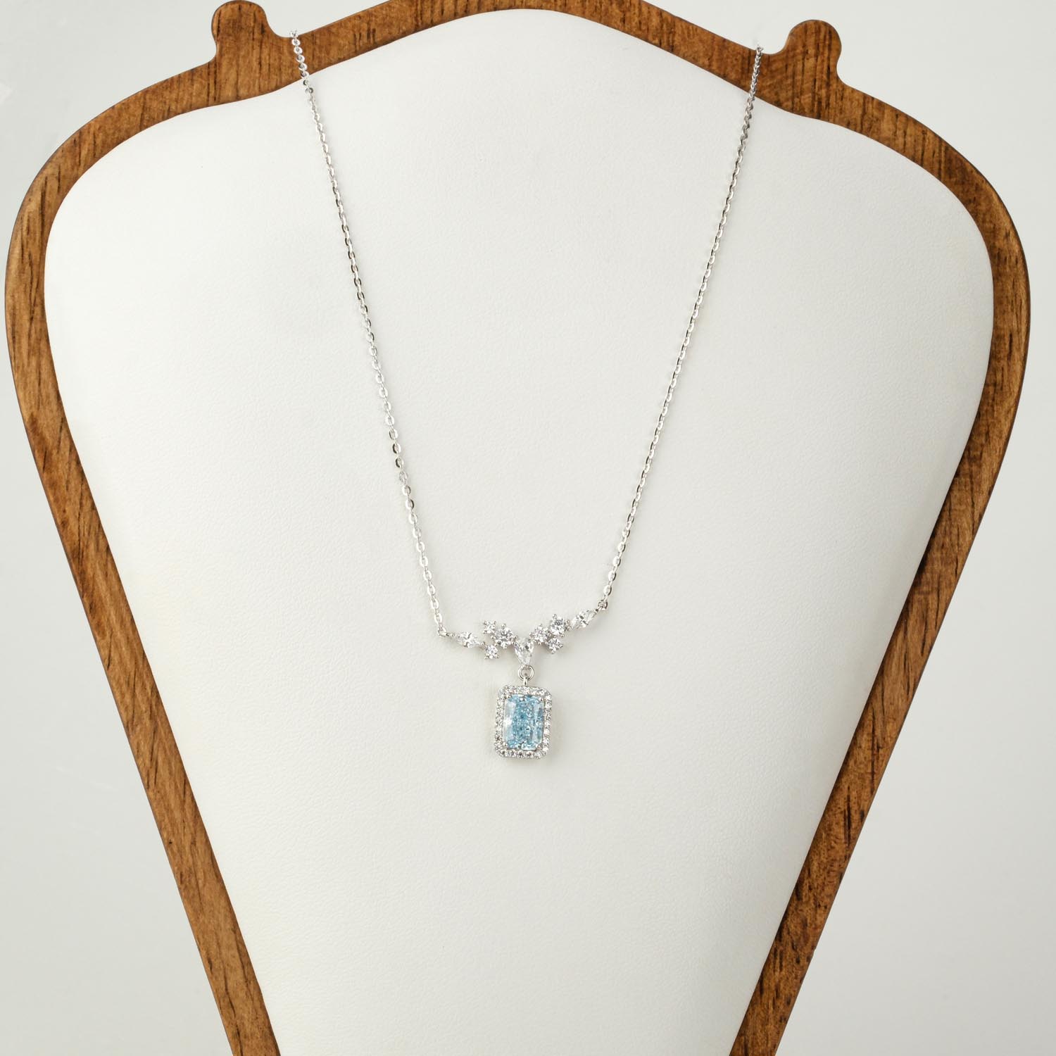 parure-topaze-bleue-taille-glace-argent-925