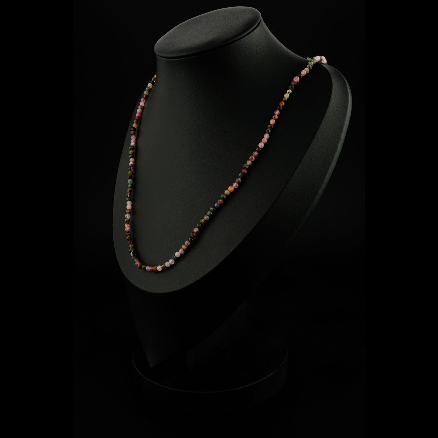 قلادة-تورمالين-ملون-3مم-مصقول