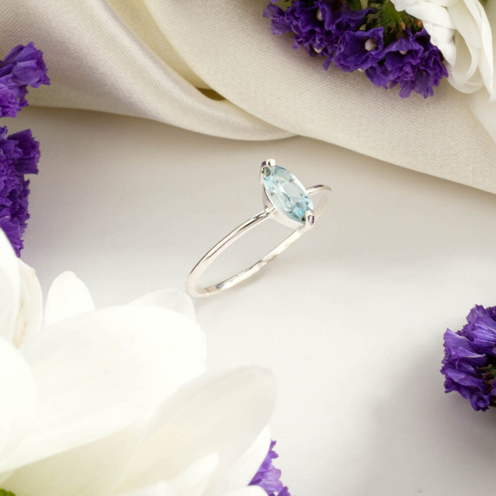 Minimalist marquise cut natural Blue Topaz ring in 925 sterling silver